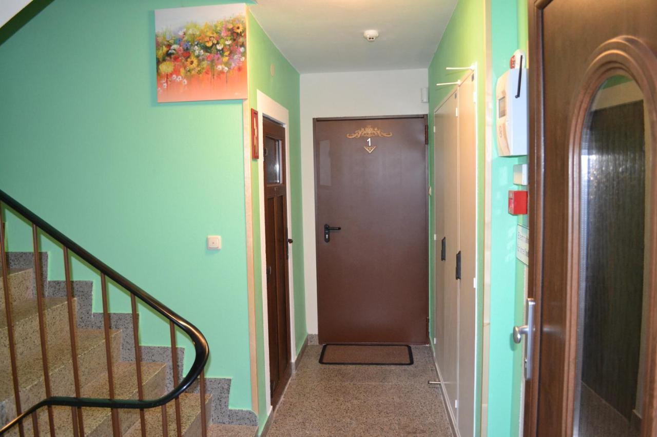 אנברג אים לאמרטל Apartment Holiday Lungoetz מראה חיצוני תמונה