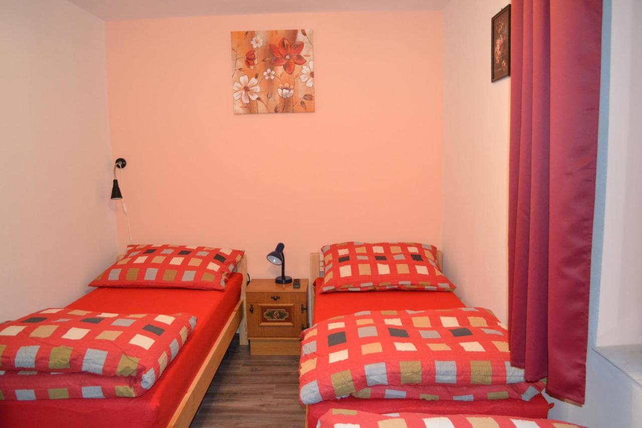 אנברג אים לאמרטל Apartment Holiday Lungoetz מראה חיצוני תמונה